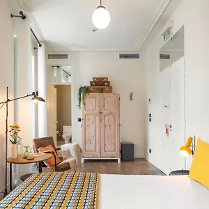 Guest house Casa Janelas Com Vista, Lisbon